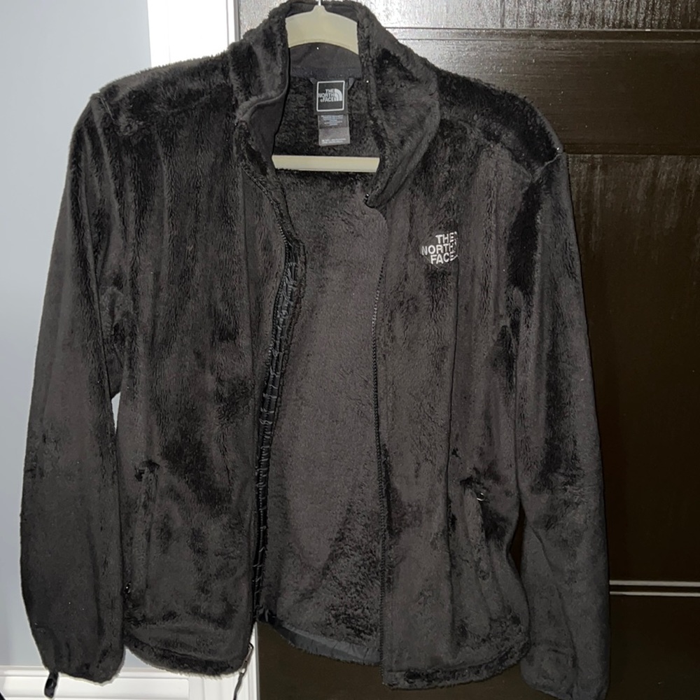 black fuzzy northface